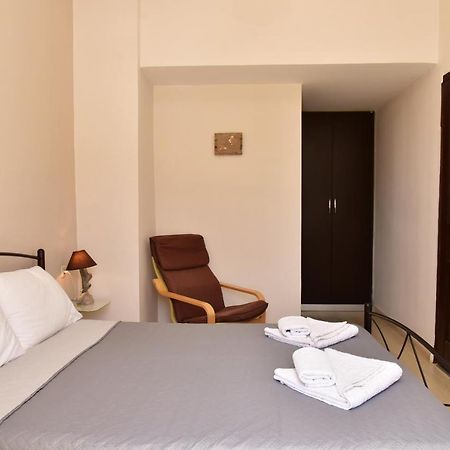 Rooms Kochilas エラフォニシ エクステリア 写真